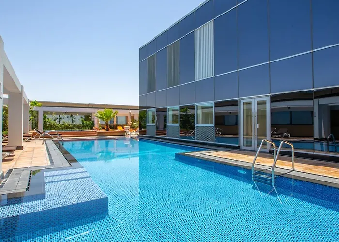 1 Bedroom Elegant & Spacious At Sky Gardens Difc