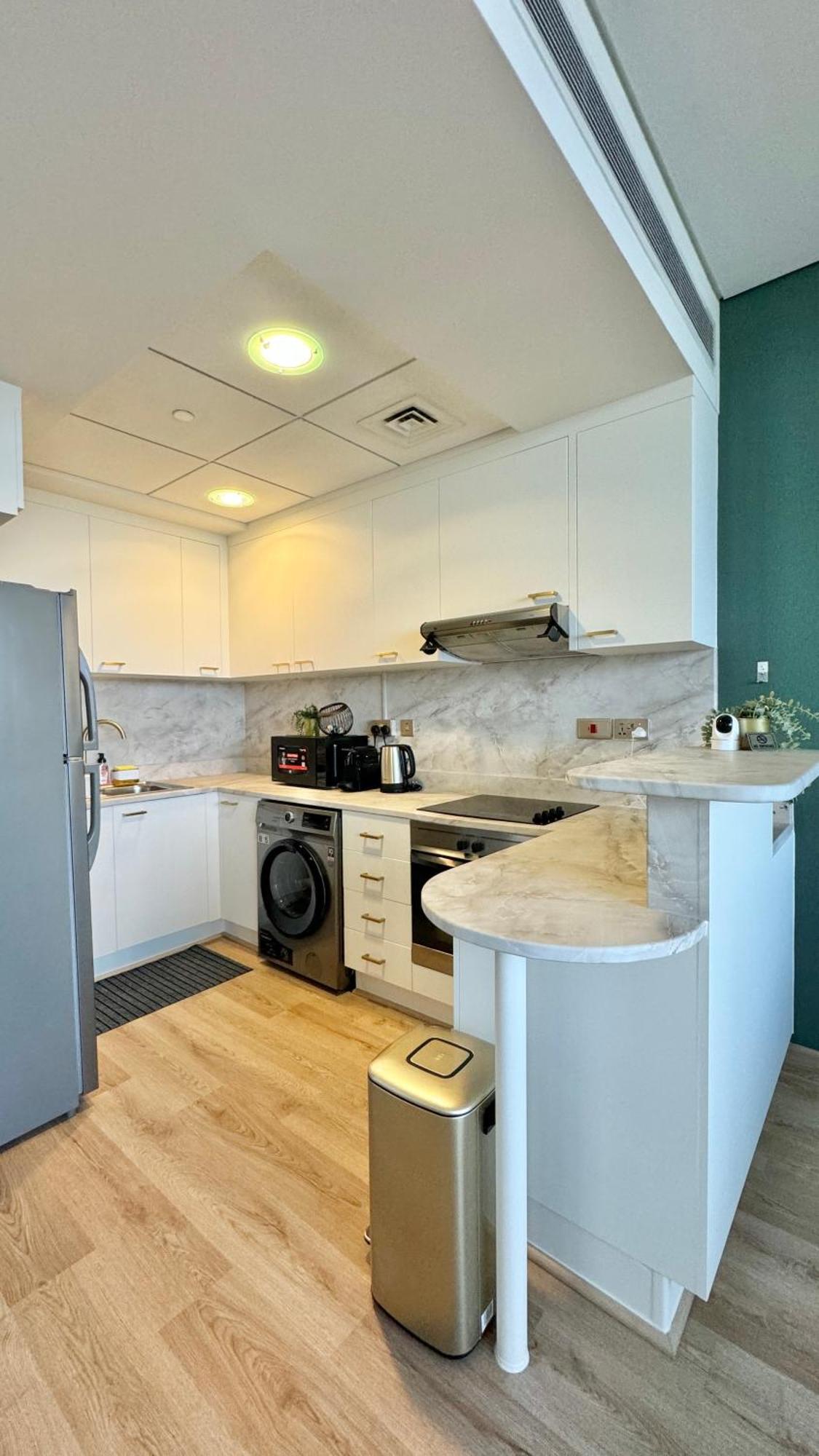 1 Bedroom Elegant & Spacious At Sky Gardens Difc شقة